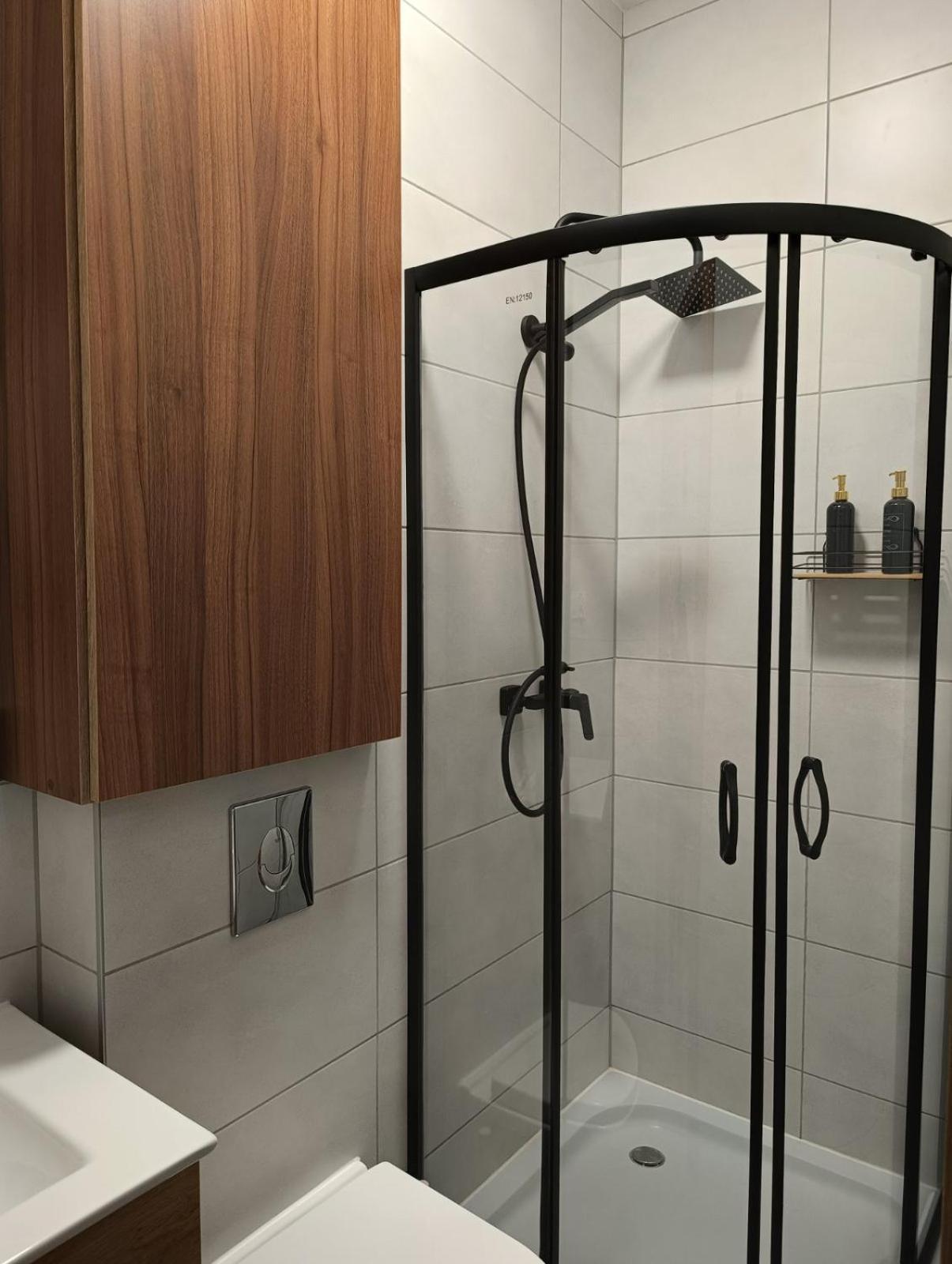 Mh Apartments A.Towarnickiego Rzeszow Dış mekan fotoğraf